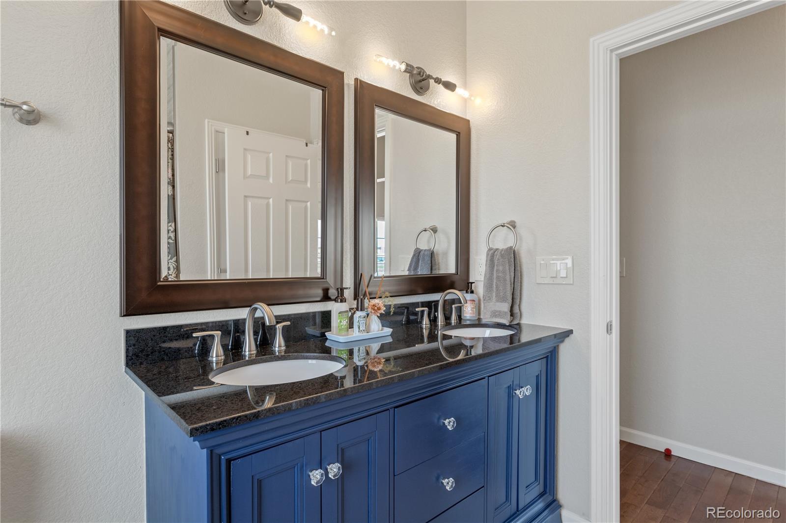 1005 View Ridge Road Bennett, CO 80102 - Photo 22 of 37