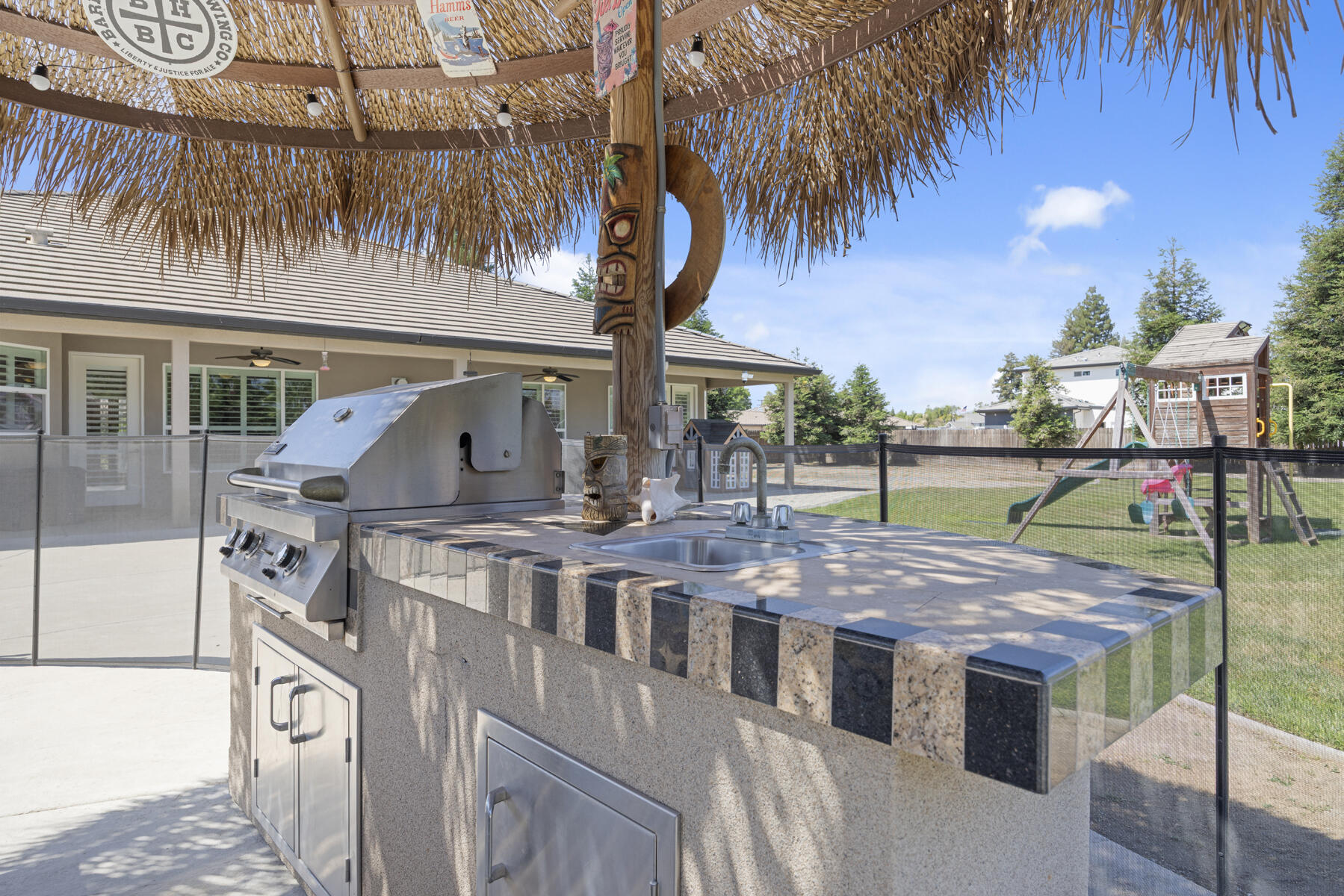 2208 West Benton Court Exeter, CA 93221 - Photo 59 of 84 59 - Pool Bar (3)