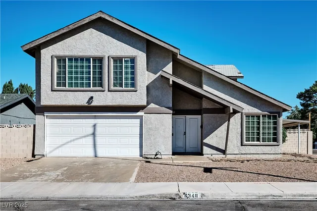 $569,500 | 6348 Mockingbird Lane, Las Vegas, NV 89103