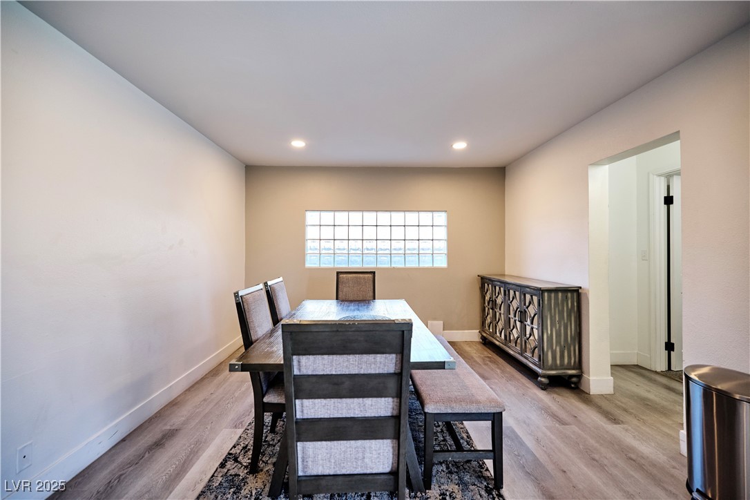 6348 Mockingbird Lane Las Vegas, NV 89103 - Photo 7 of 26