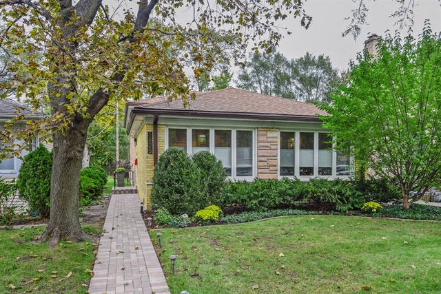 1425 Brummel Street Evanston, IL 60202 - Photo 1 of 24 a house view with a garden space