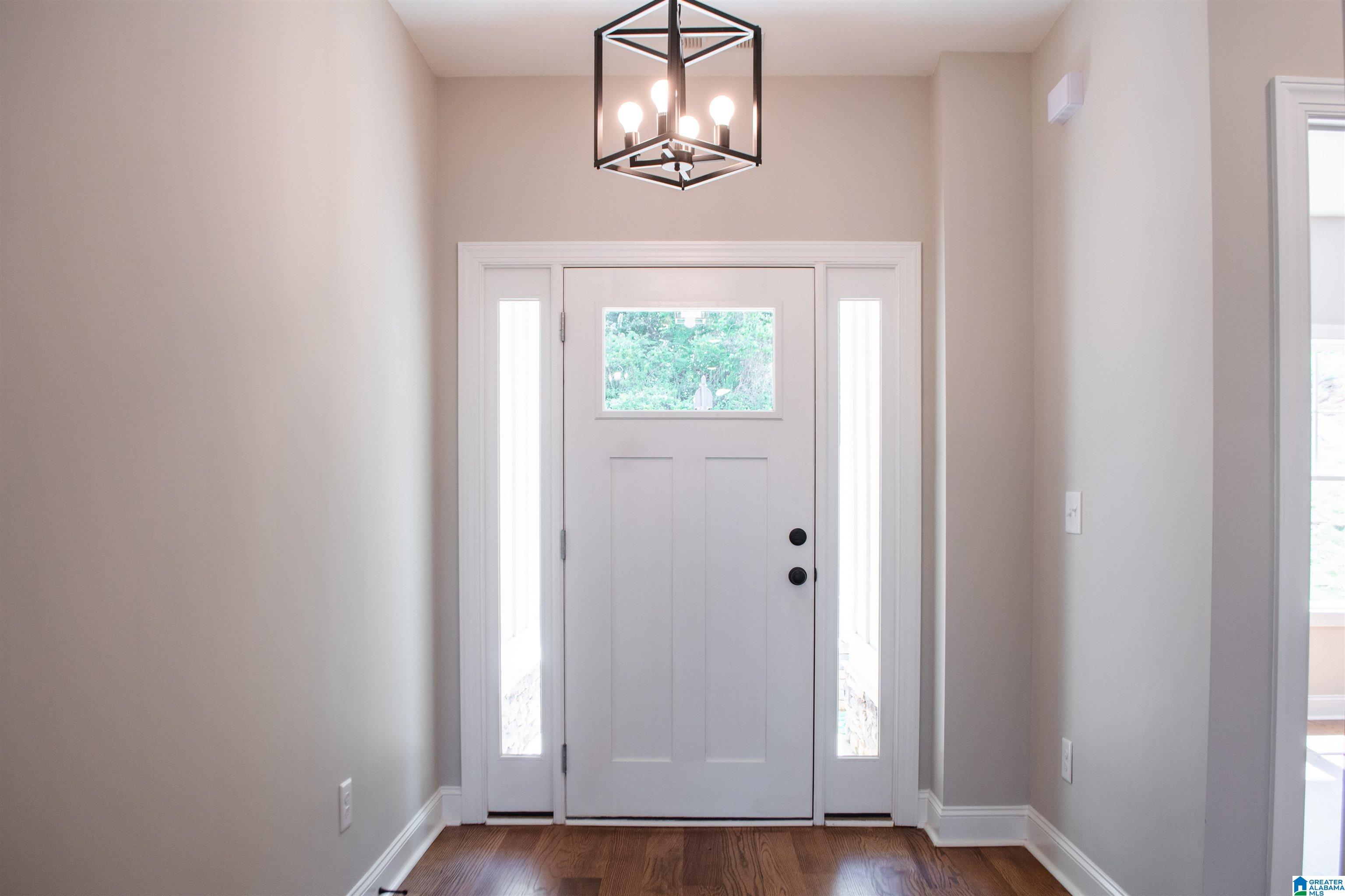 236 Shoreline View Talladega, AL 35160 - Photo 4 of 38