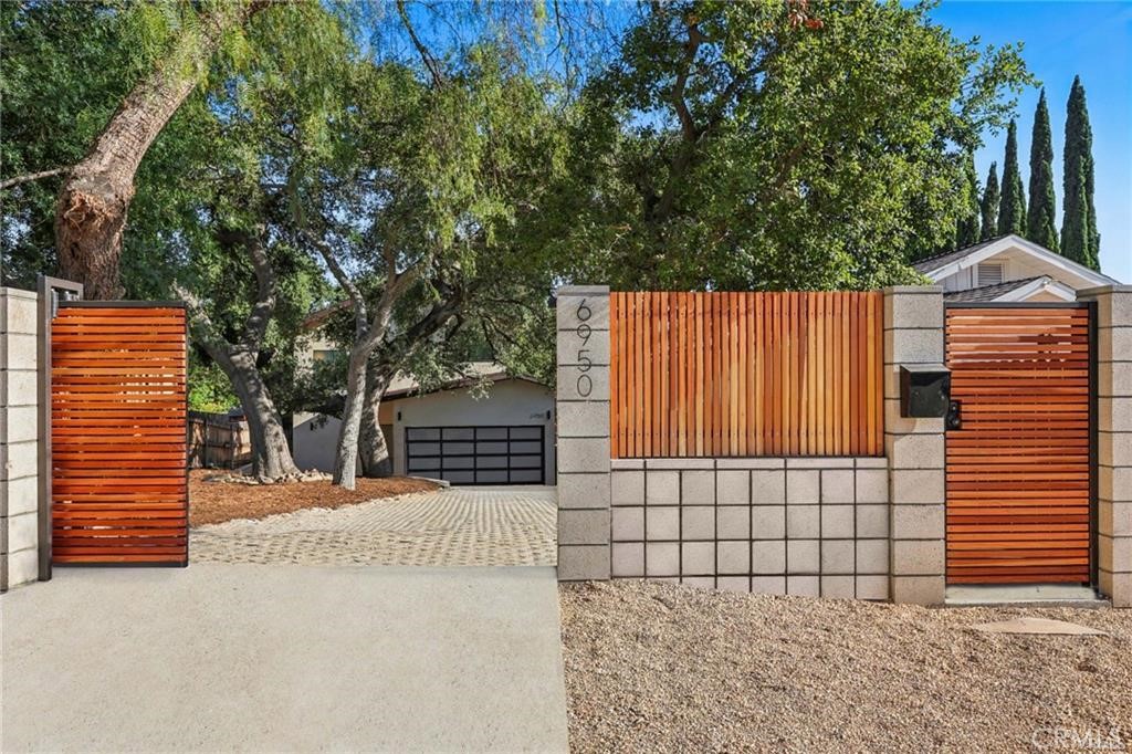 6950 Beckett Street Tujunga, CA 91042 - Photo 33 of 37