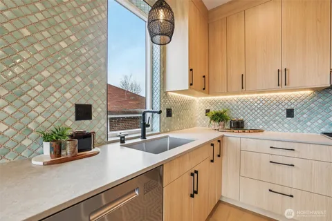 $1,149,000 | 2628 58th Avenue Southwest, Seattle, WA 98116