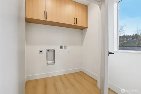 $1,149,000 | 2628 58th Avenue Southwest, Seattle, WA 98116