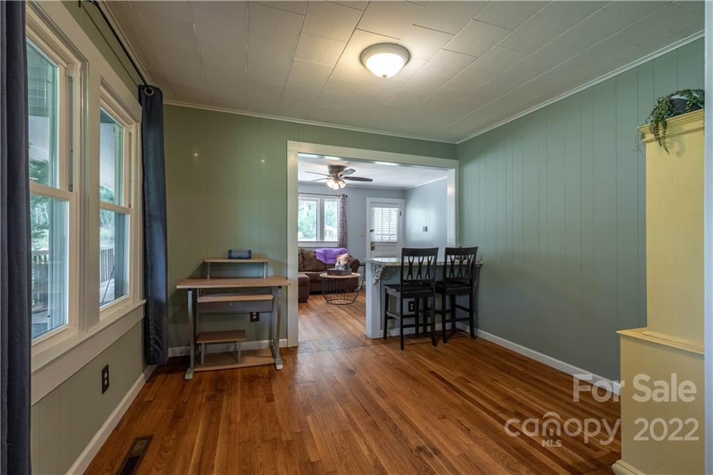 2190 Pine Ridge Avenue Morganton, NC 28655 - Photo 6 of 13 Gallery Image 6