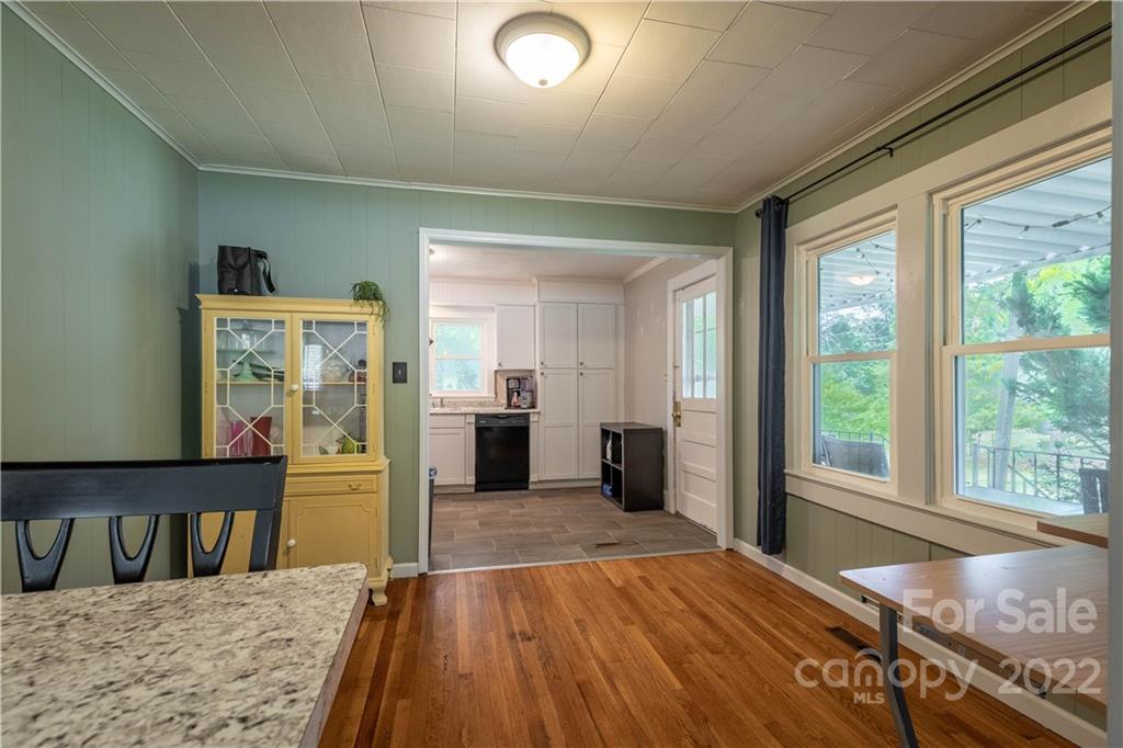 2190 Pine Ridge Avenue Morganton, NC 28655 - Photo 7 of 13 Gallery Image 7