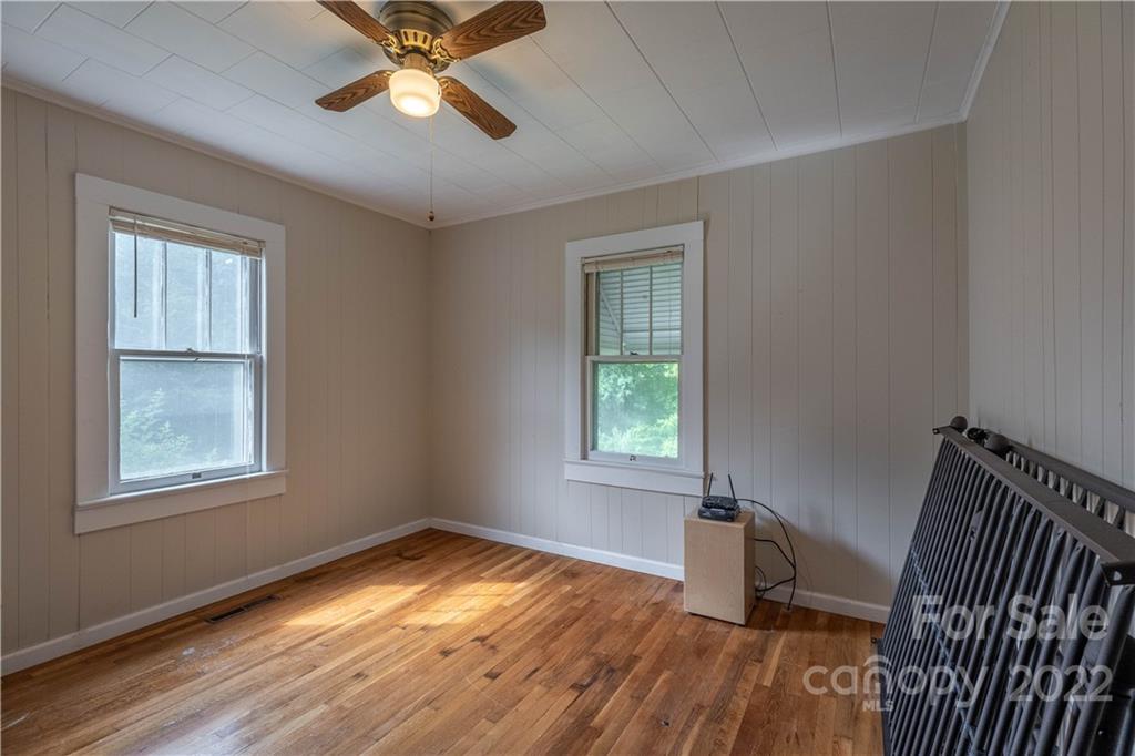 2190 Pine Ridge Avenue Morganton, NC 28655 - Photo 10 of 13 Gallery Image 10