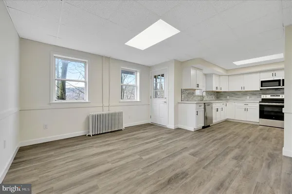 $200,000 | 242 Van Gelder Street, Tamaqua, PA 18252