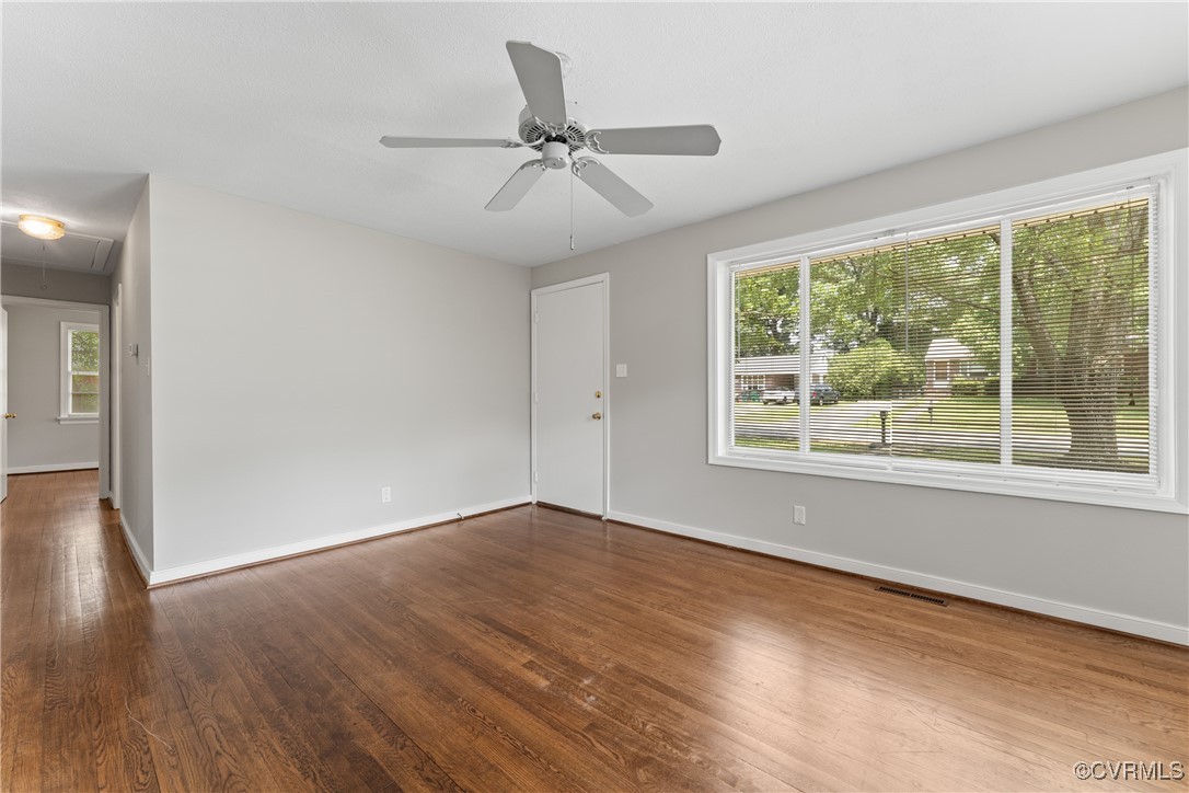 2711 Fruehauf Road Henrico, VA 23228 - Photo 9 of 41 Gallery Image 9