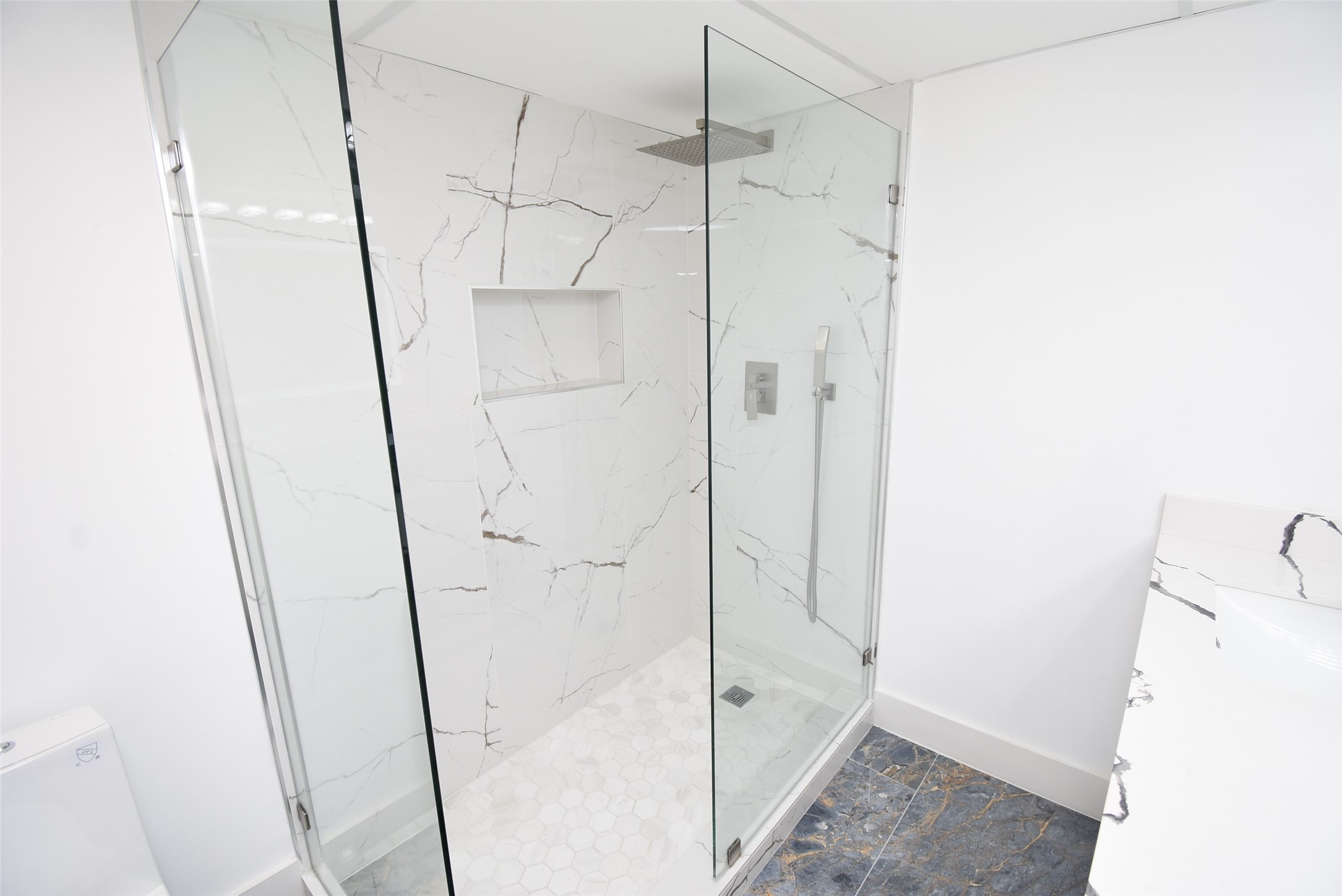 3350 McCue Road, Unit 2101 Houston, TX 77056 - Photo 21 of 50 Gallery Image 21