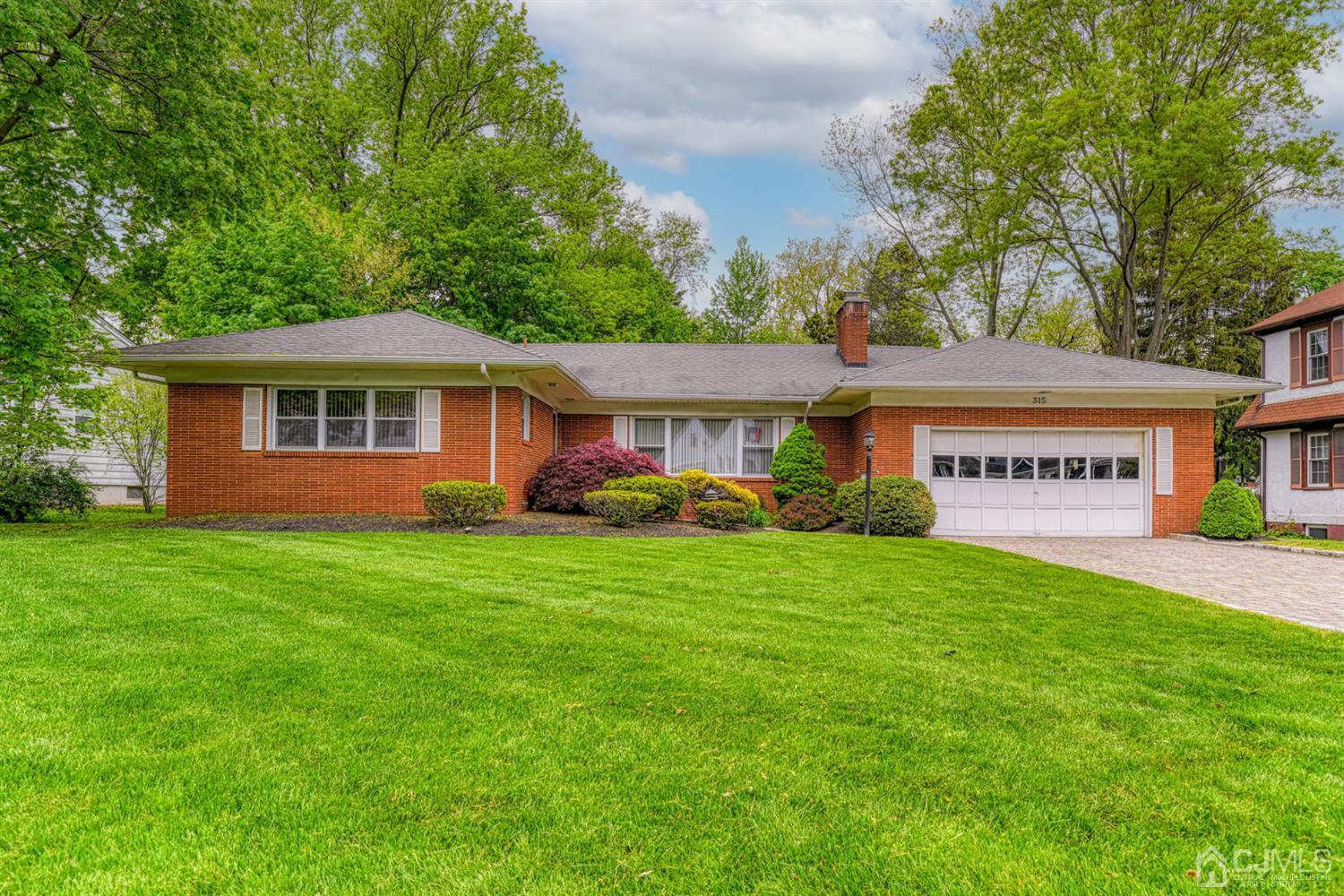 315 Franklin Road North Brunswick, NJ 08902 - Photo 1 of 34 Gallery Image 1