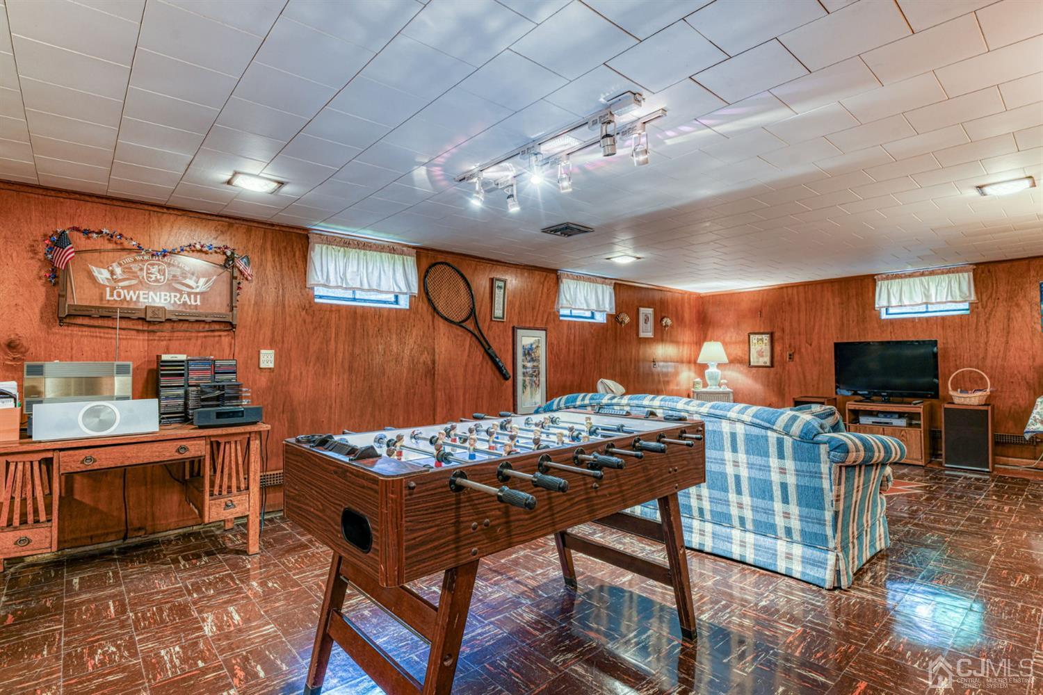 315 Franklin Road North Brunswick, NJ 08902 - Photo 29 of 34 Gallery Image 29