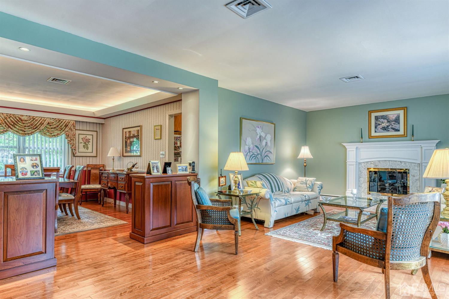 315 Franklin Road North Brunswick, NJ 08902 - Photo 4 of 34 Gallery Image 4