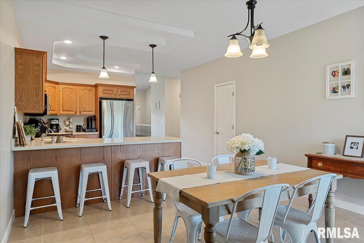 3303 Mackinaw Lane Springfield, IL 62711 - Photo 13 of 39