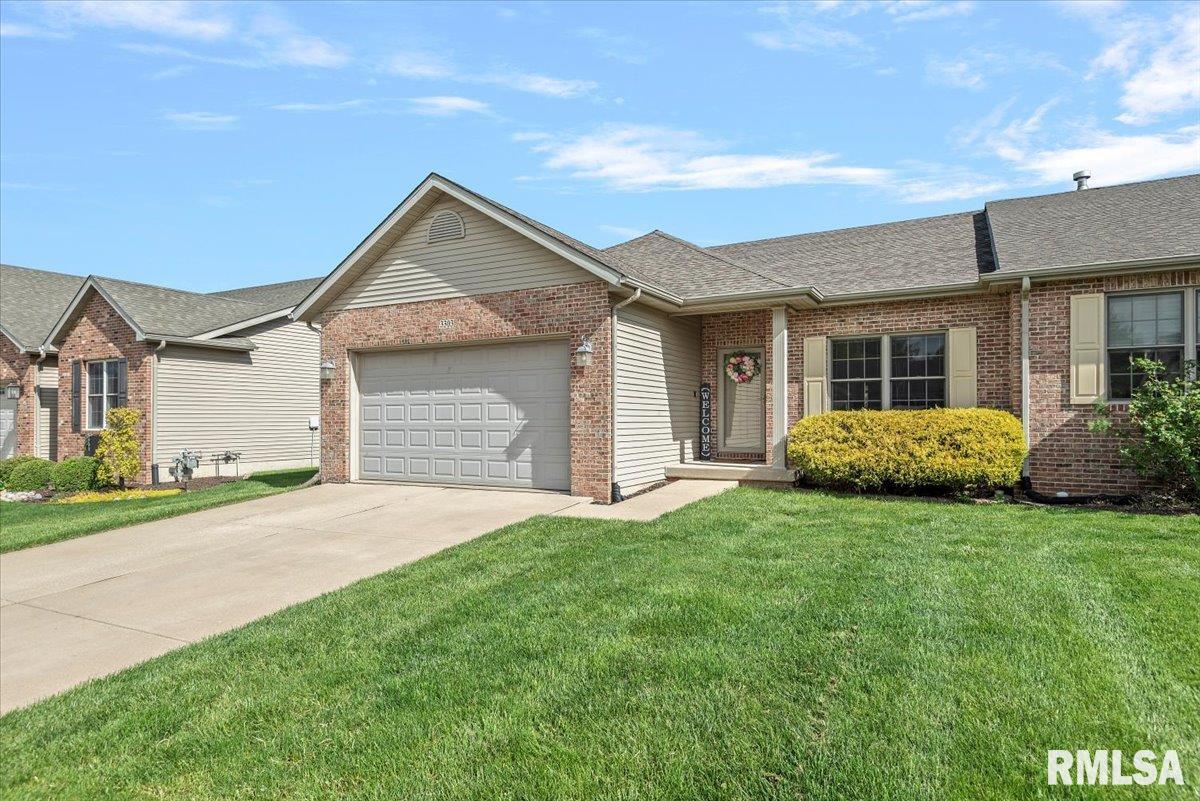 3303 Mackinaw Lane Springfield, IL 62711 - Photo 2 of 39