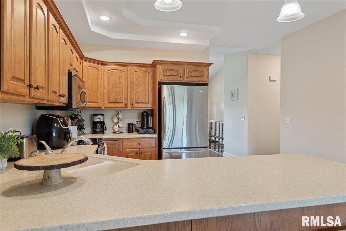 3303 Mackinaw Lane Springfield, IL 62711 - Photo 10 of 39