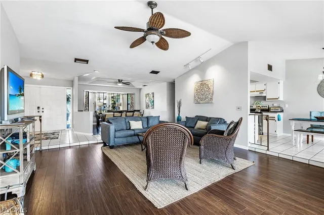 $2,800 | 1502 Southeast 29th Street, Cape Coral, FL 33904