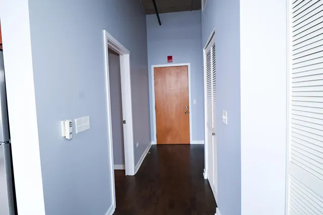 $309,000 | 3963 West Belmont Avenue, Unit 202, Chicago, IL 60618