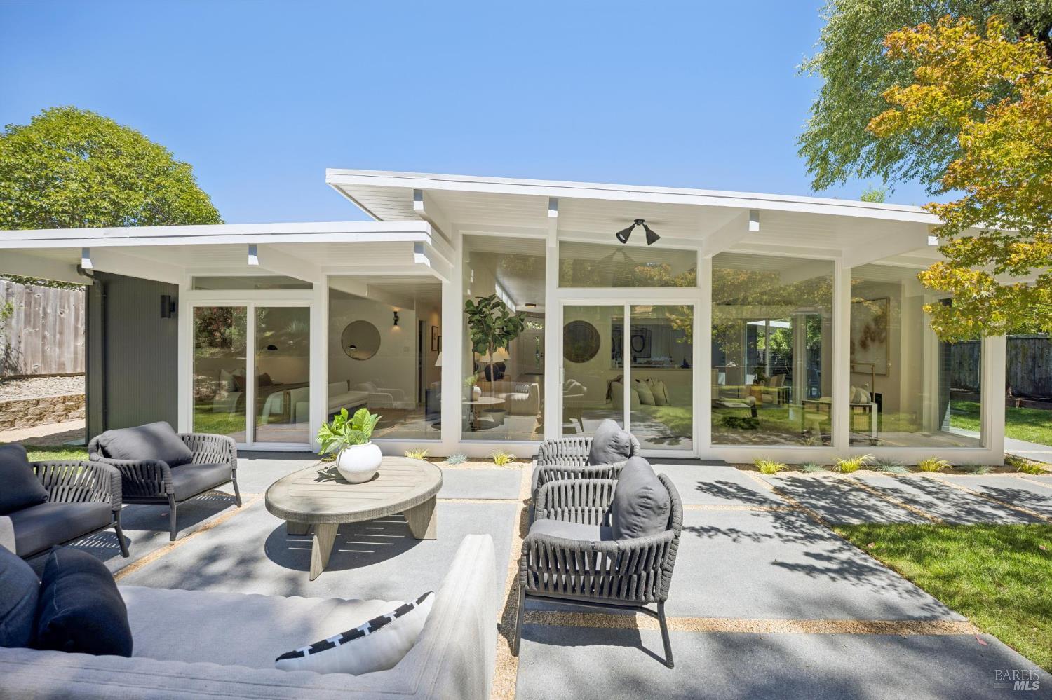 2235 Juniperberry Drive San Rafael, CA 94903 - Photo 4 of 30