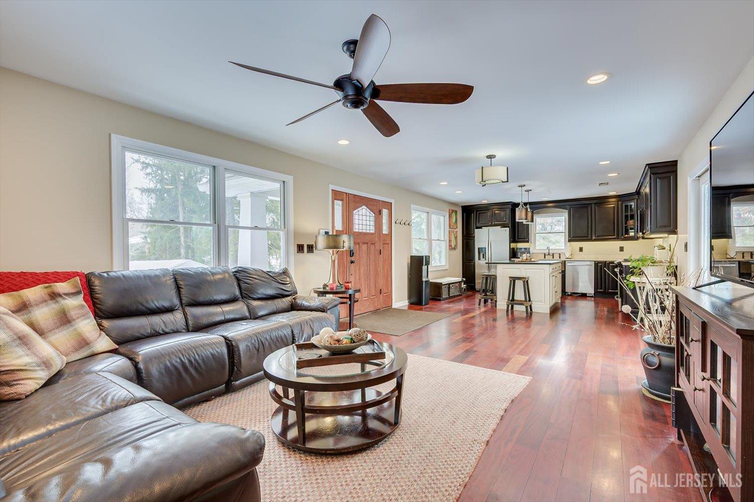 163 Dutch Road East Brunswick, NJ 08816 - Photo 13 of 47