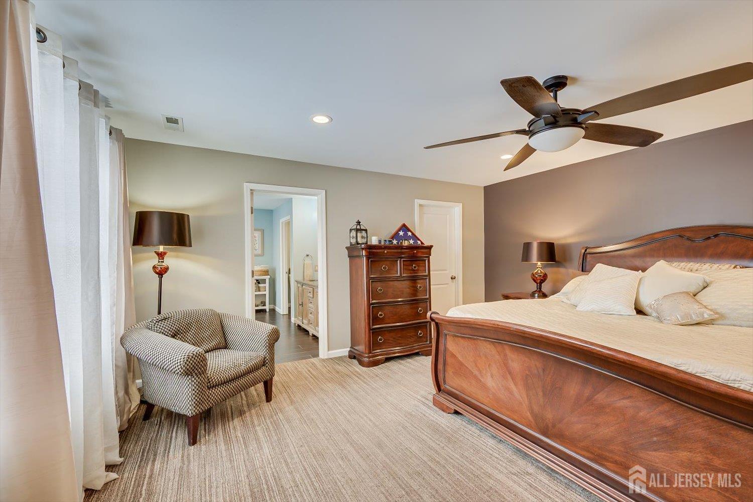 163 Dutch Road East Brunswick, NJ 08816 - Photo 27 of 47