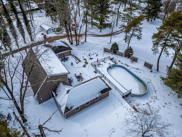 $885,000 | 163 Dutch Road, East Brunswick, NJ 08816