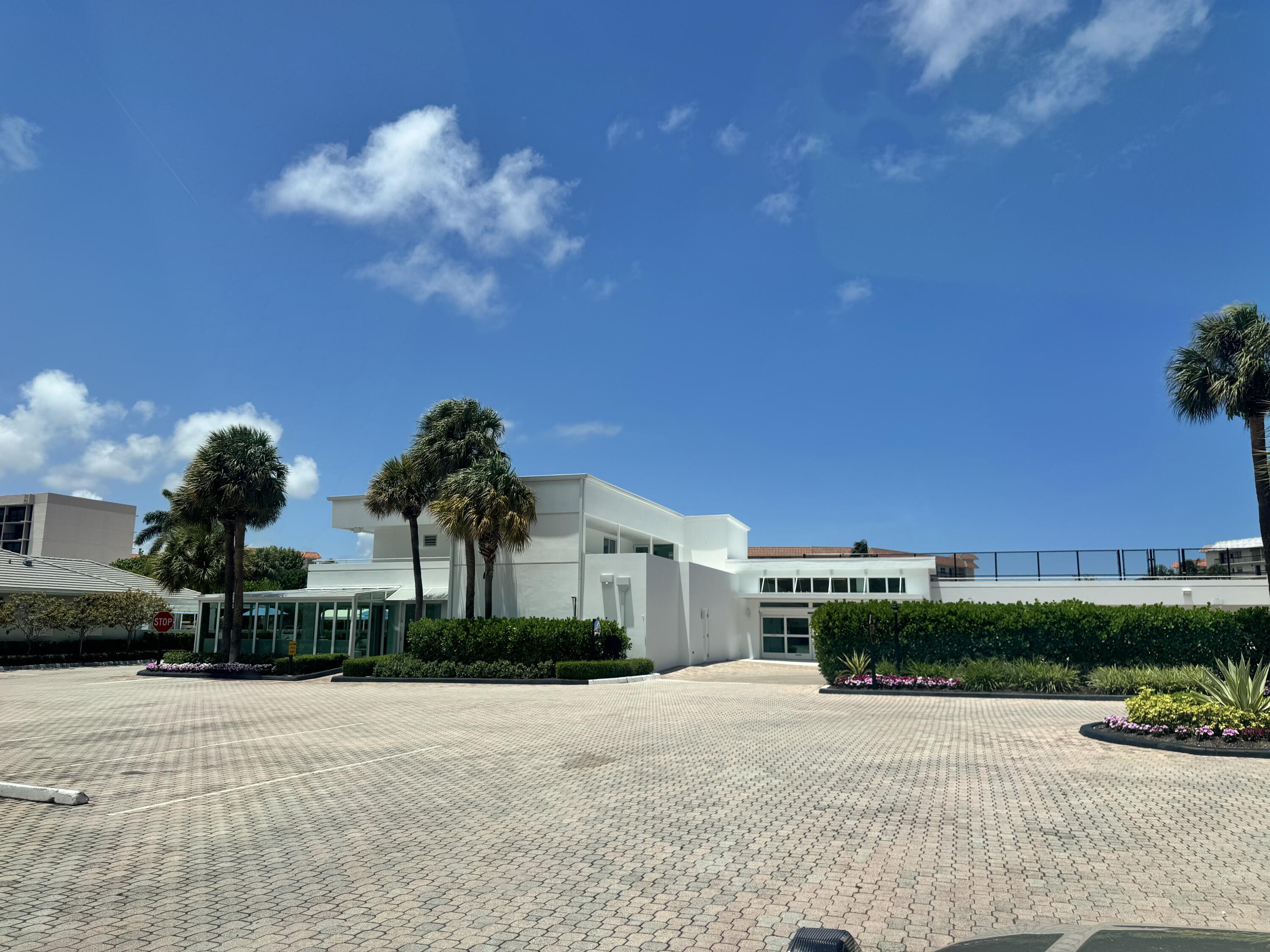 2697 North Ocean Boulevard, Unit F505 Boca Raton, FL 33431 - Photo 40 of 67 boca-raton-505f-spa-detail.jpg