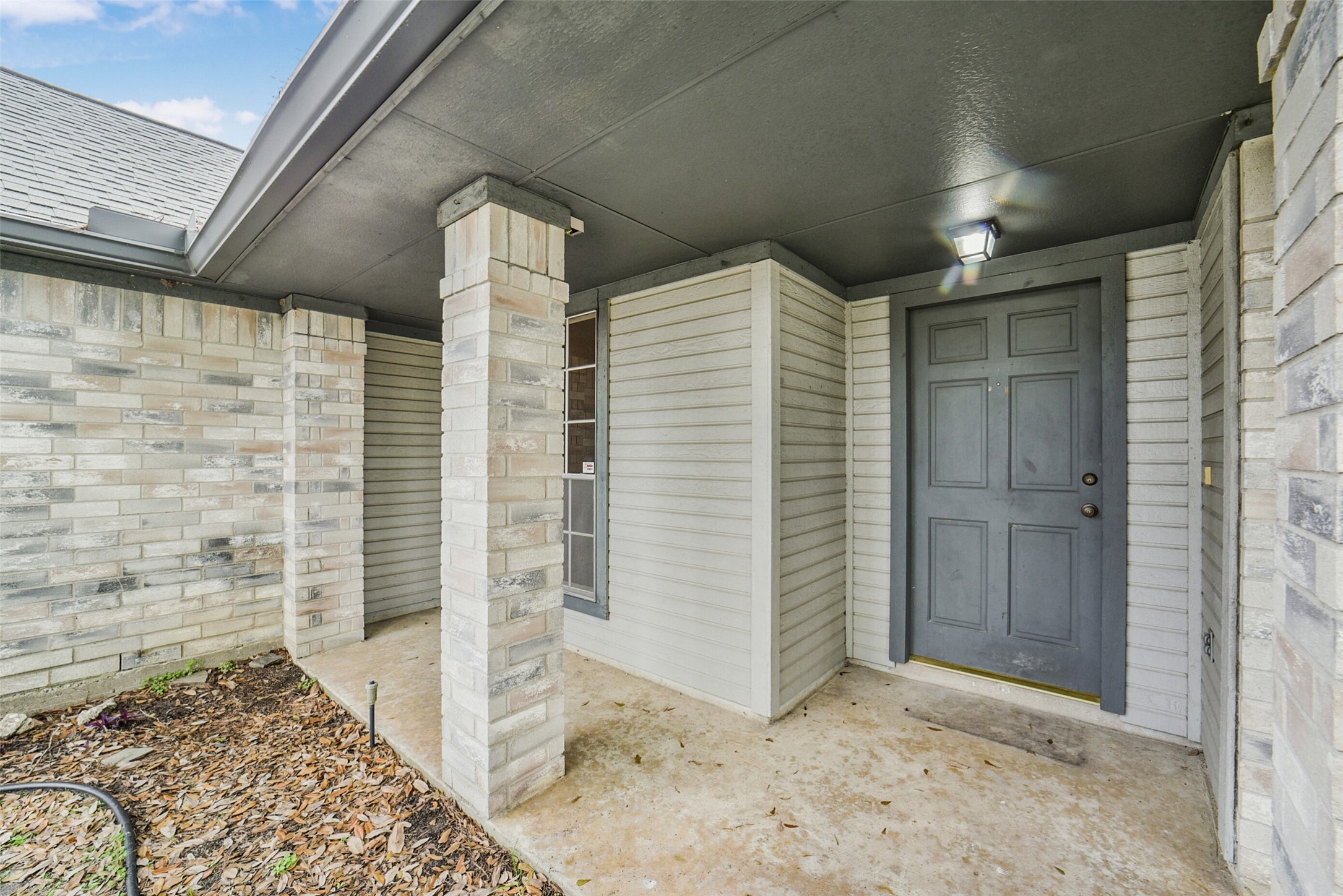 5539 Rivertree Lane Spring, TX 77379 - Photo 6 of 25 a view of entryway