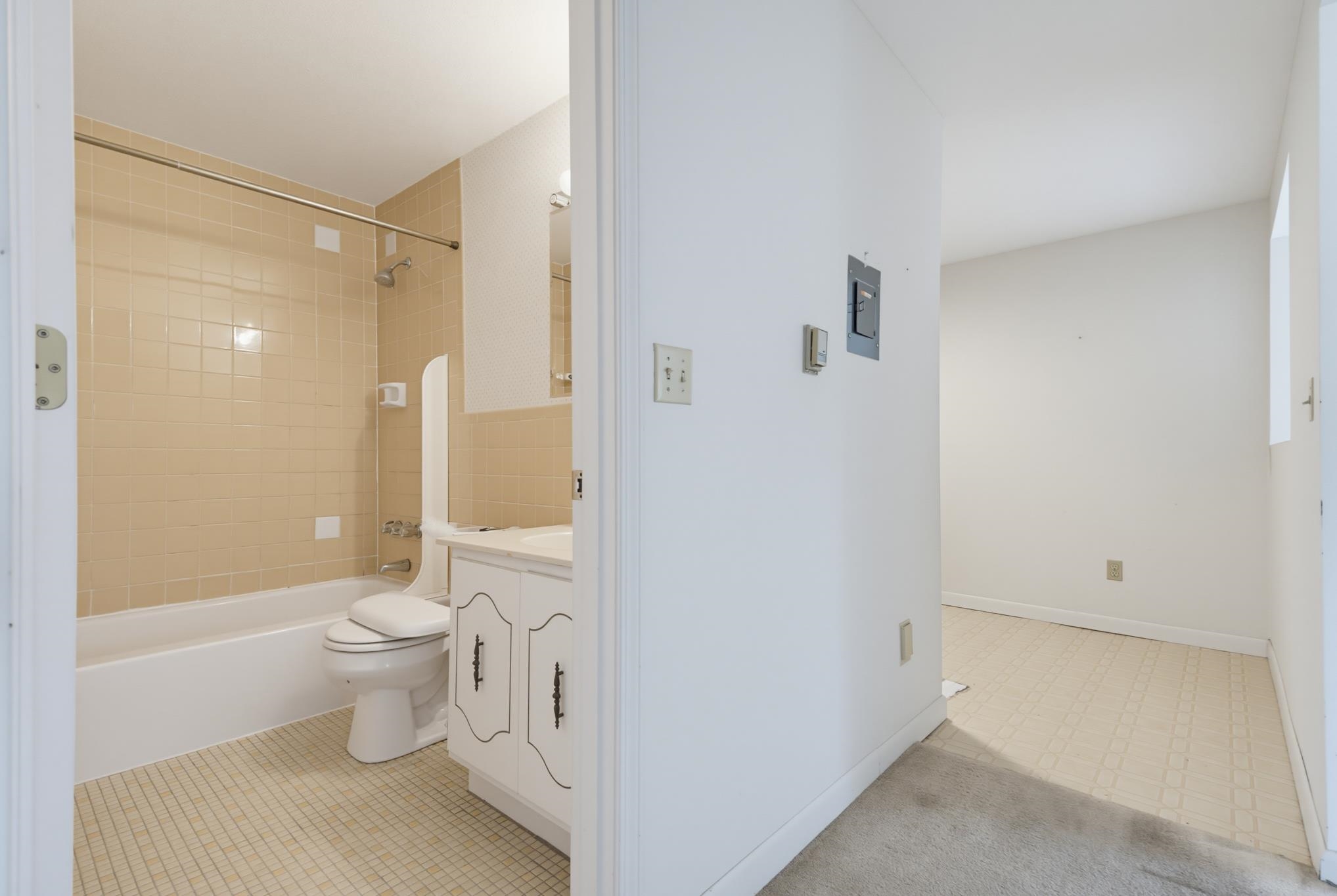 5 Brookside Drive, Unit 9 Exeter, NH 03833 - Photo 24 of 33 Gallery Image 24