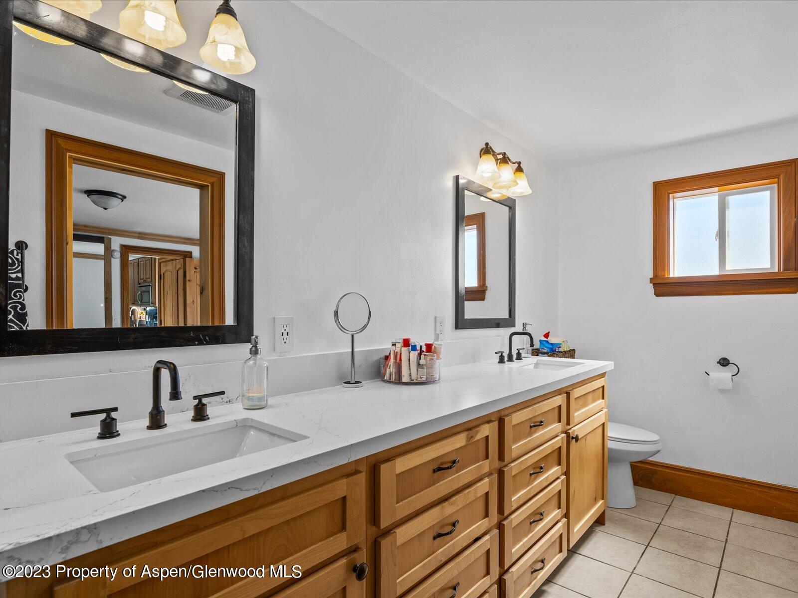 200 West 20th Street, Unit B26 Rifle, CO 81650 - Photo 15 of 24 Primary Bathroom