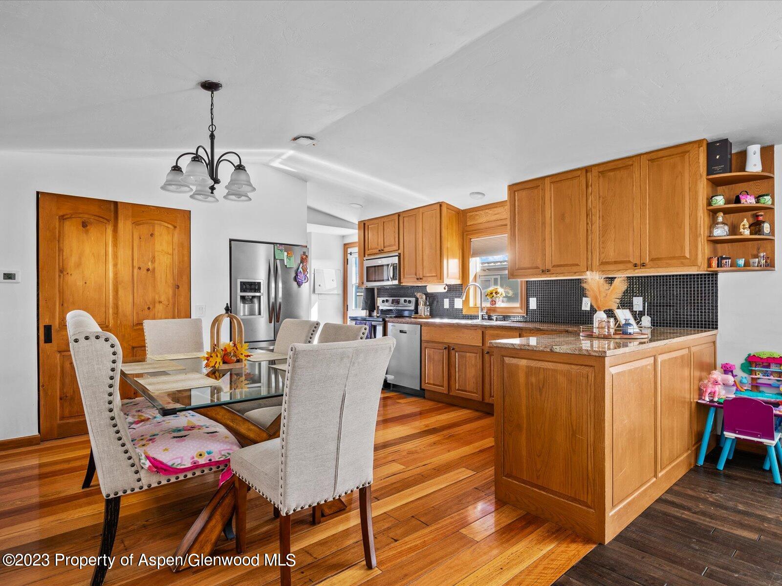200 West 20th Street, Unit B26 Rifle, CO 81650 - Photo 9 of 24 Kitchen