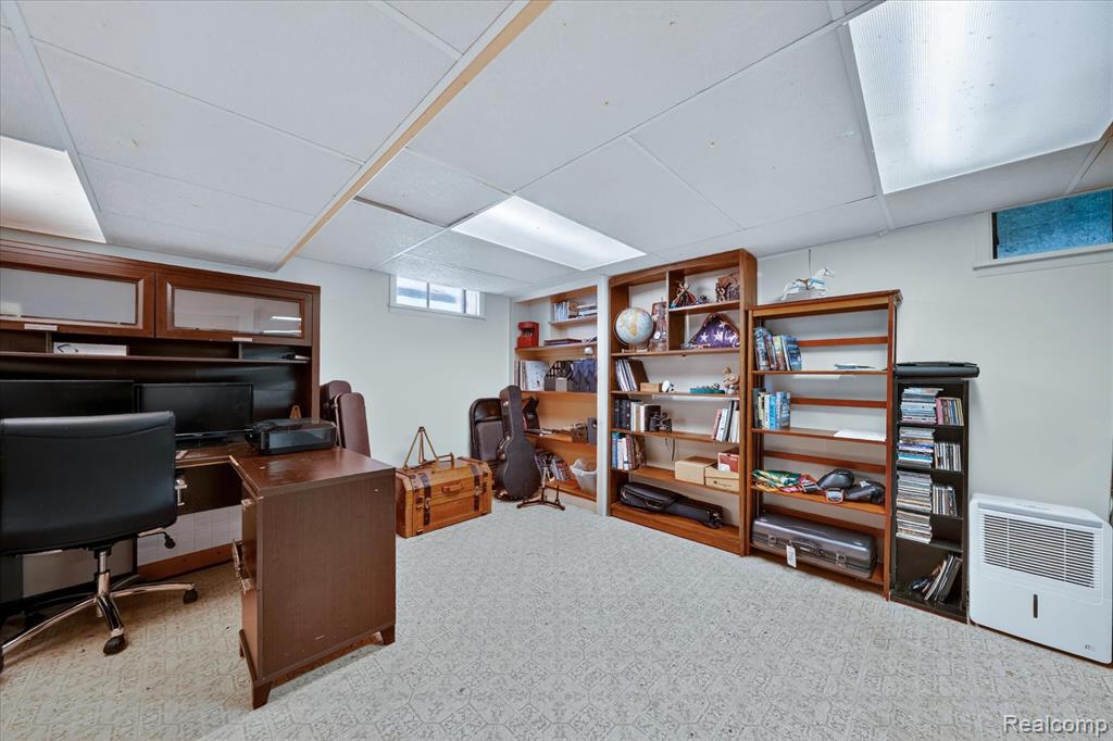 18178 22 Mile Road Macomb, MI 48044 - Photo 37 of 43