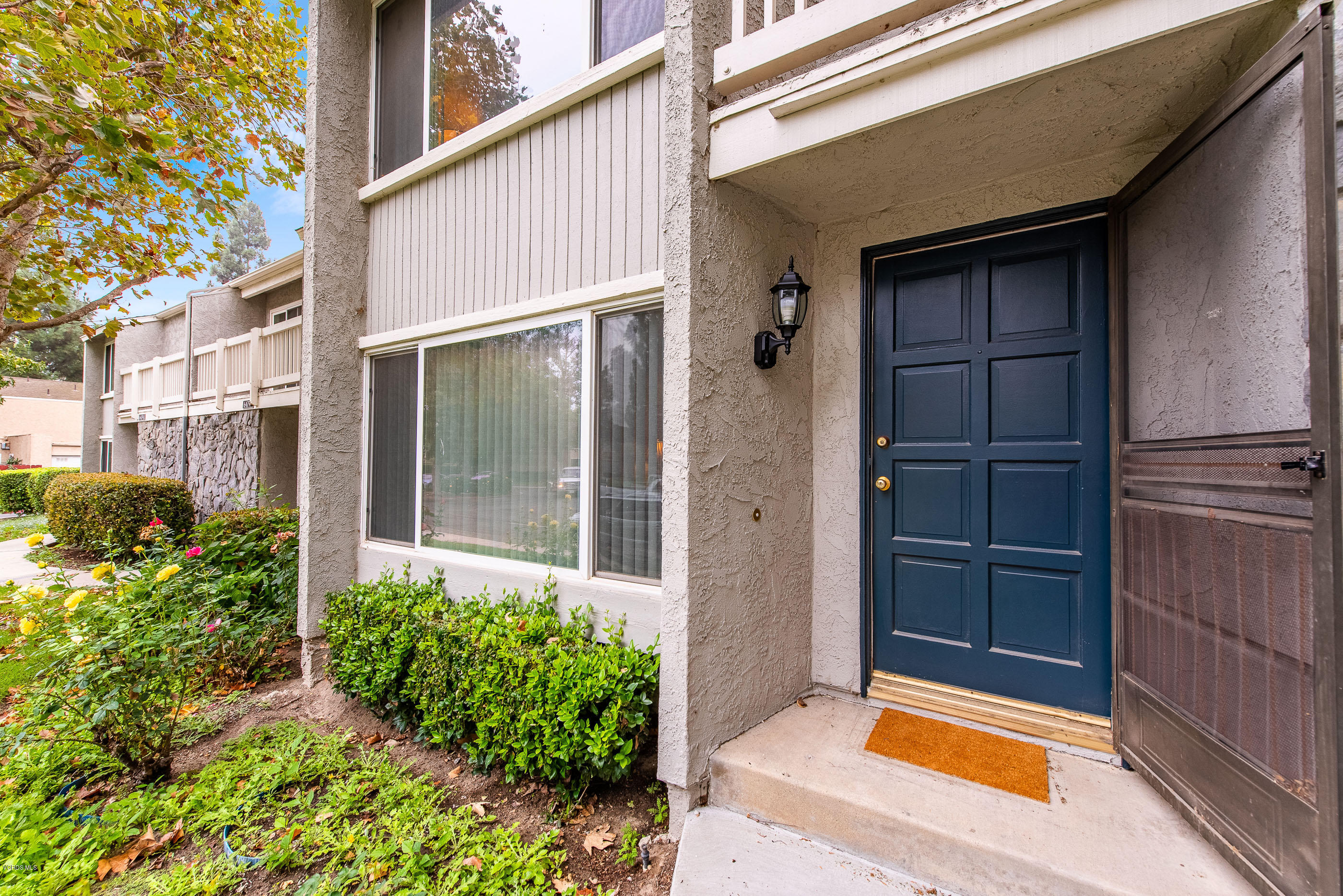 6479 Penn Street, Unit C Moorpark, CA 93021 - Photo 3 of 19 6479 Penn St Moorpark-4 Front