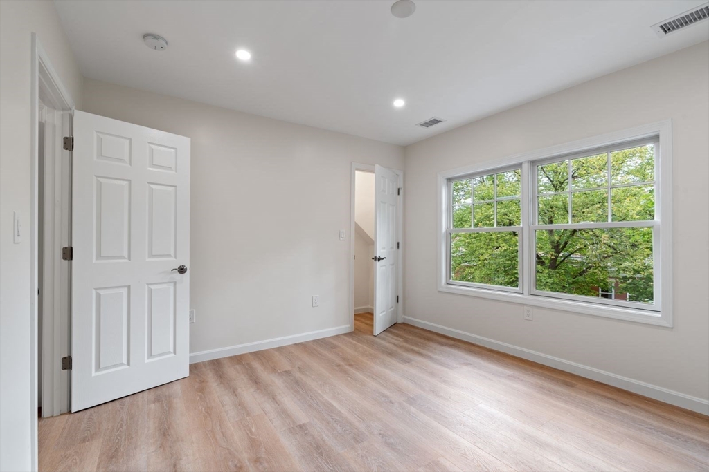 4 Wallingford Road Boston, MA 02135 - Photo 29 of 41 Gallery Image 29