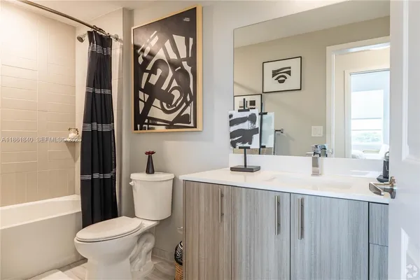 $2,298 | 19275 Northwest 27th Avenue, Unit 4210, Miami Gardens, FL 33056