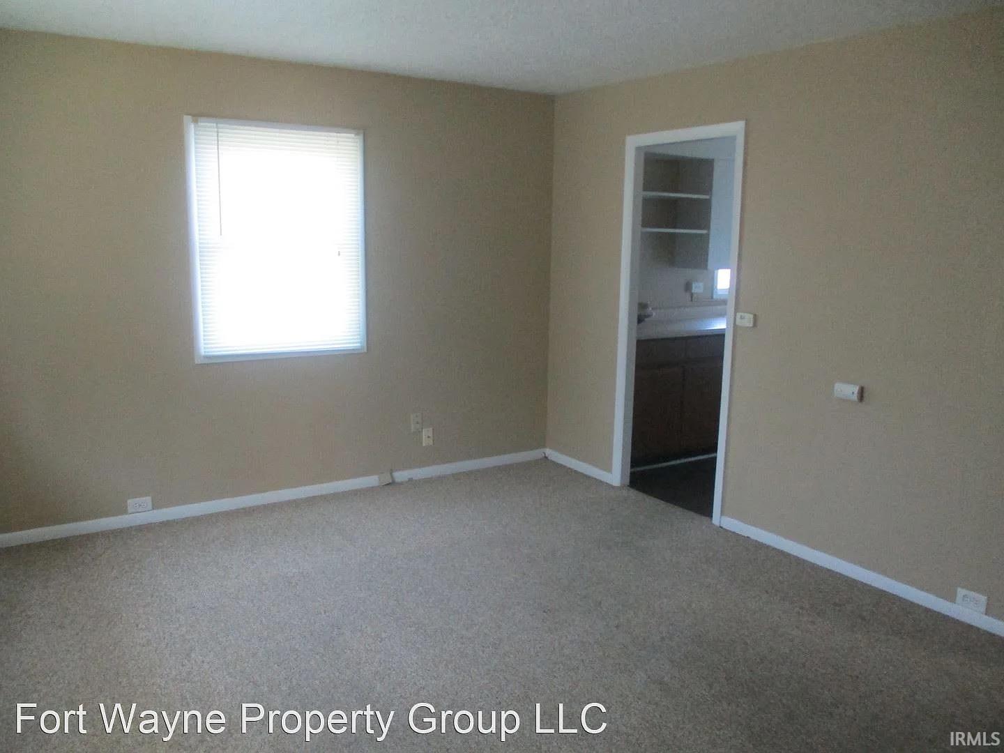 415 Agnes Street Fort Wayne, IN 46806 - Photo 3 of 6