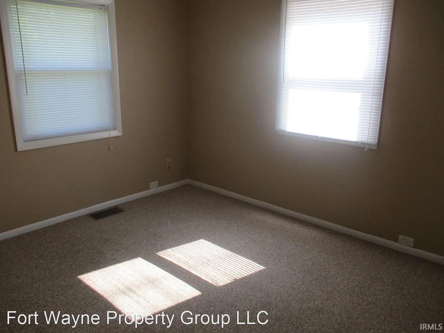 415 Agnes Street Fort Wayne, IN 46806 - Photo 5 of 6
