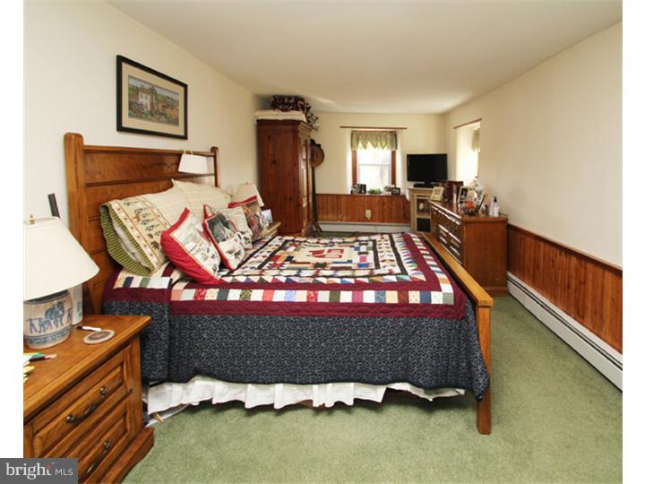 6200 Durham Road Pipersville, PA 18947 - Photo 7 of 19 Gallery Image 7