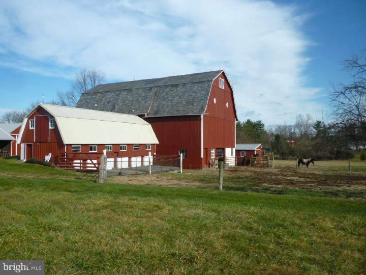 6200 Durham Road Pipersville, PA 18947 - Photo 9 of 19 Gallery Image 9