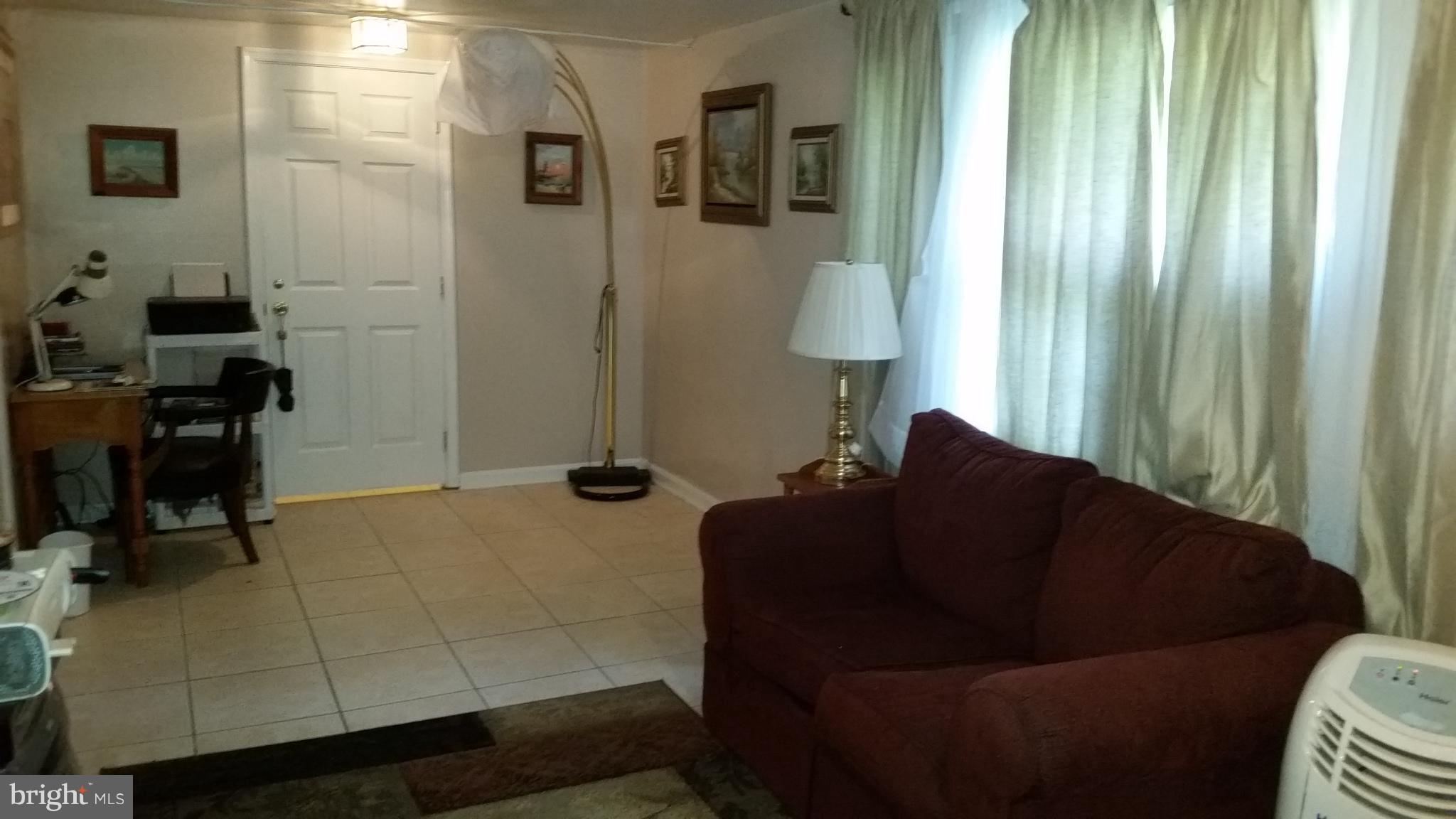 325 Jackson Station Road Perryville, MD 21903 - Photo 17 of 28 Entry Level Family Room