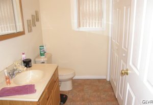 9 Gap View Rd Mount Mount Pocono, PA 18344 - Photo 14 of 23 Gallery Image 14