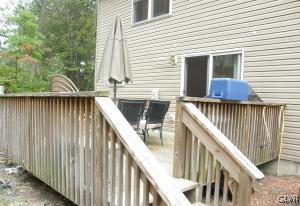 9 Gap View Rd Mount Mount Pocono, PA 18344 - Photo 5 of 23 Gallery Image 5
