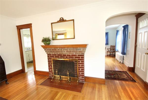 24 Avalon Road Boston, MA 02132 - Photo 5 of 25 Gallery Image 5