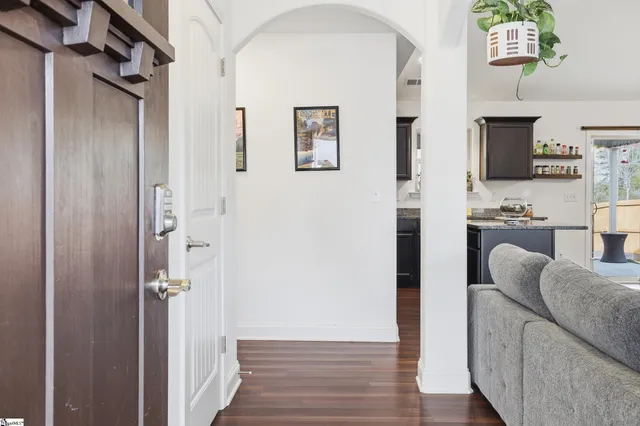 $319,888 | 101 Forest Ridge Way, Greenville, SC 29617