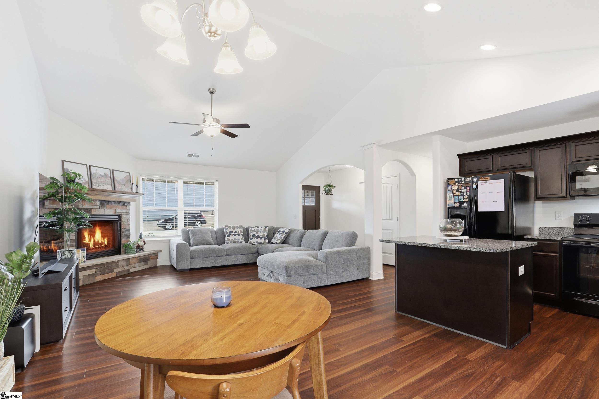 101 Forest Ridge Way Greenville, SC 29617 - Photo 7 of 33