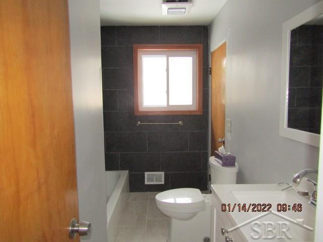 490 South Center Road Saginaw, MI 48638 - Photo 6 of 16