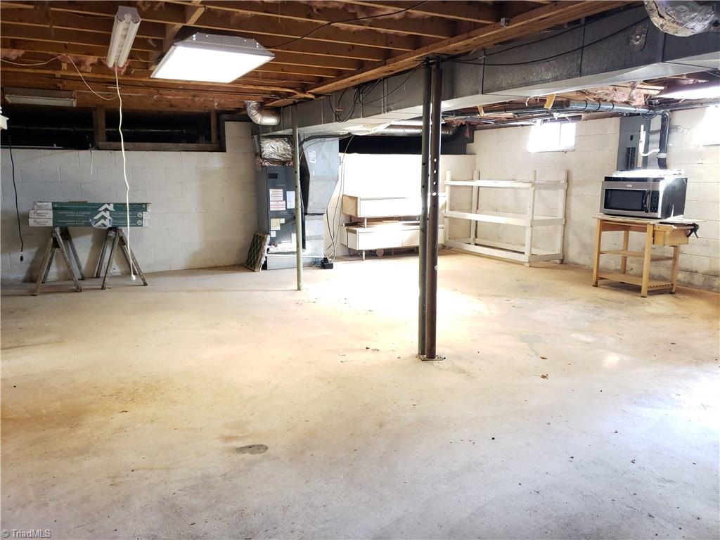 259 Snead Road Winston-Salem, NC 27103 - Photo 28 of 30 Gallery Image 28