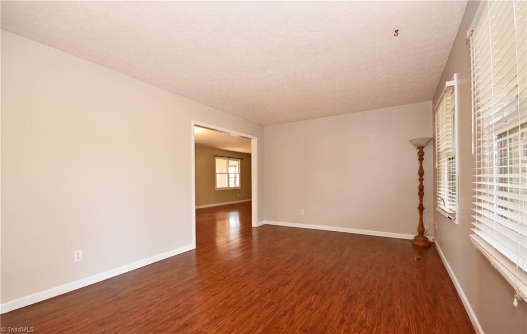 259 Snead Road Winston-Salem, NC 27103 - Photo 5 of 30 Gallery Image 5