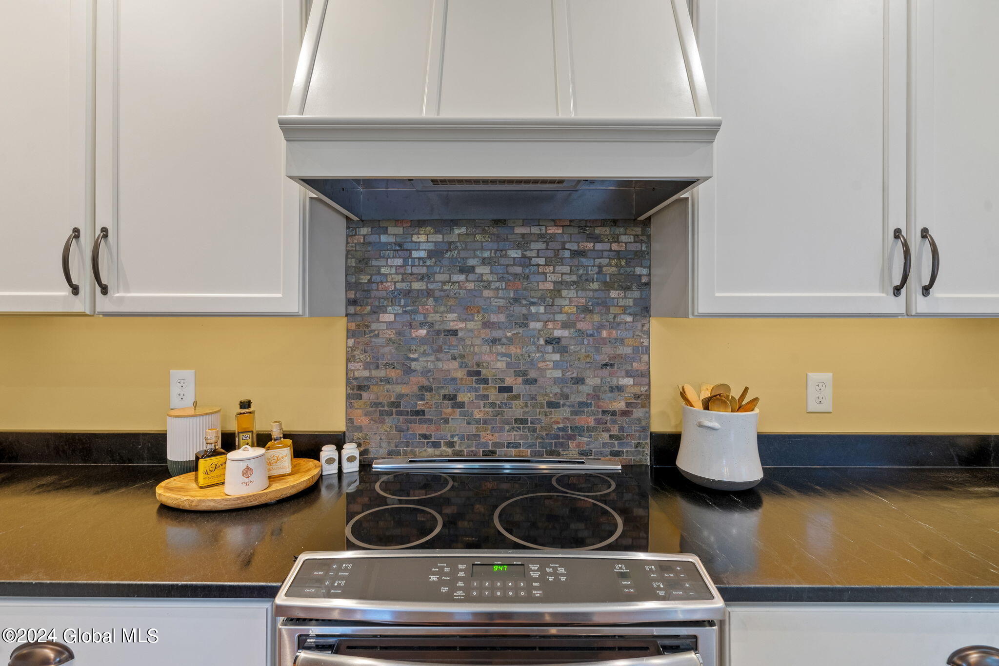 87 Button Road Halfmoon, NY 12188 - Photo 5 of 57 27-web-or-mls-87-button-rd